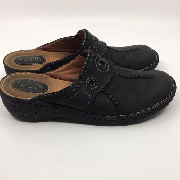 Clarks Artisan Slip Black Nubuck Leather Clogs Mules Size 10 Narrow - Picture 2 of 16